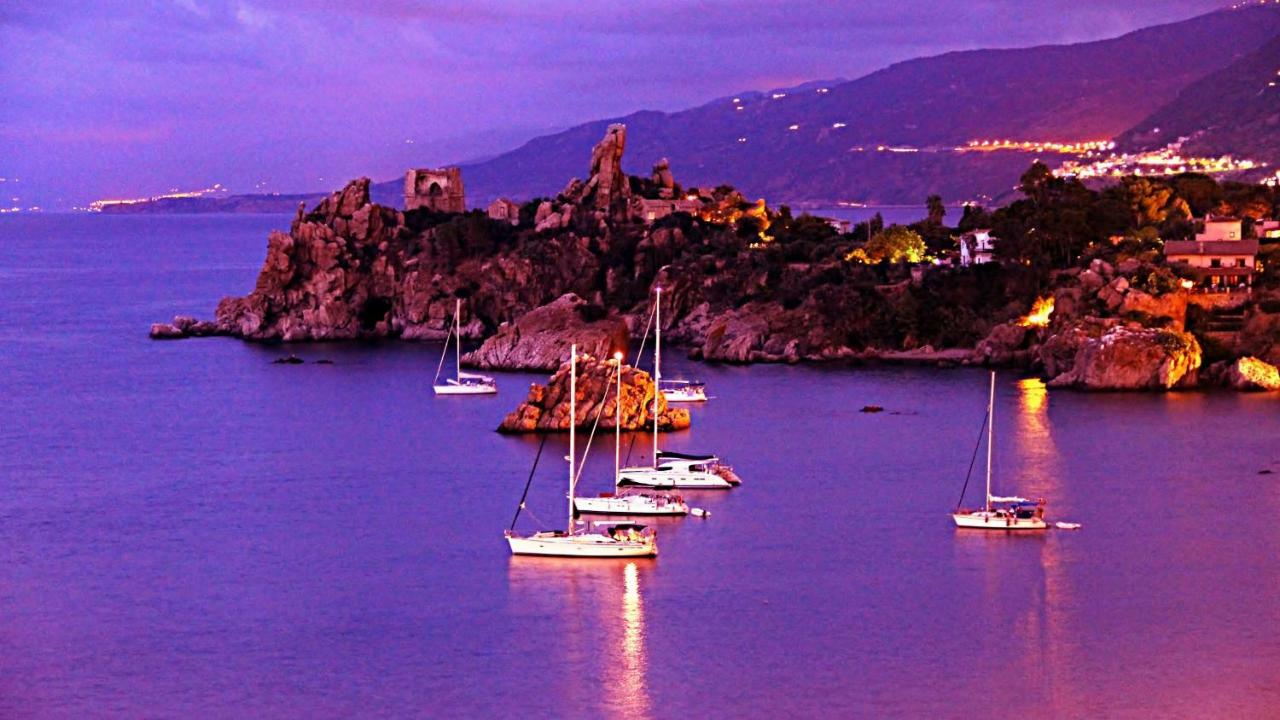 Casa Panoramica Santa Lucia Lejlighed Cefalù Eksteriør billede